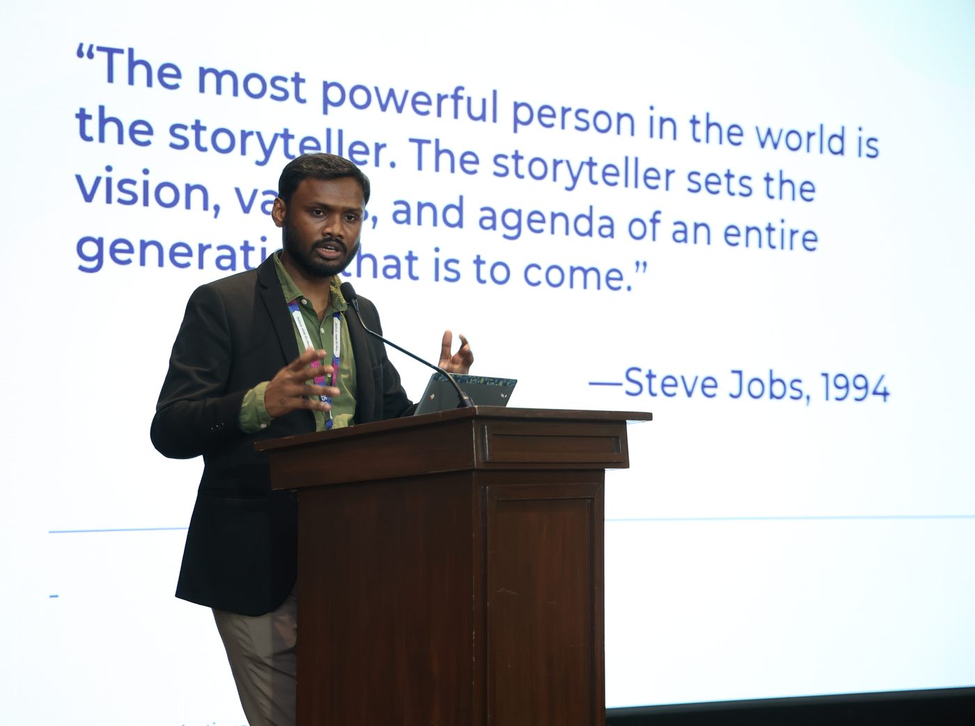 Rufus Sunny presenting at an SBI Foundation event